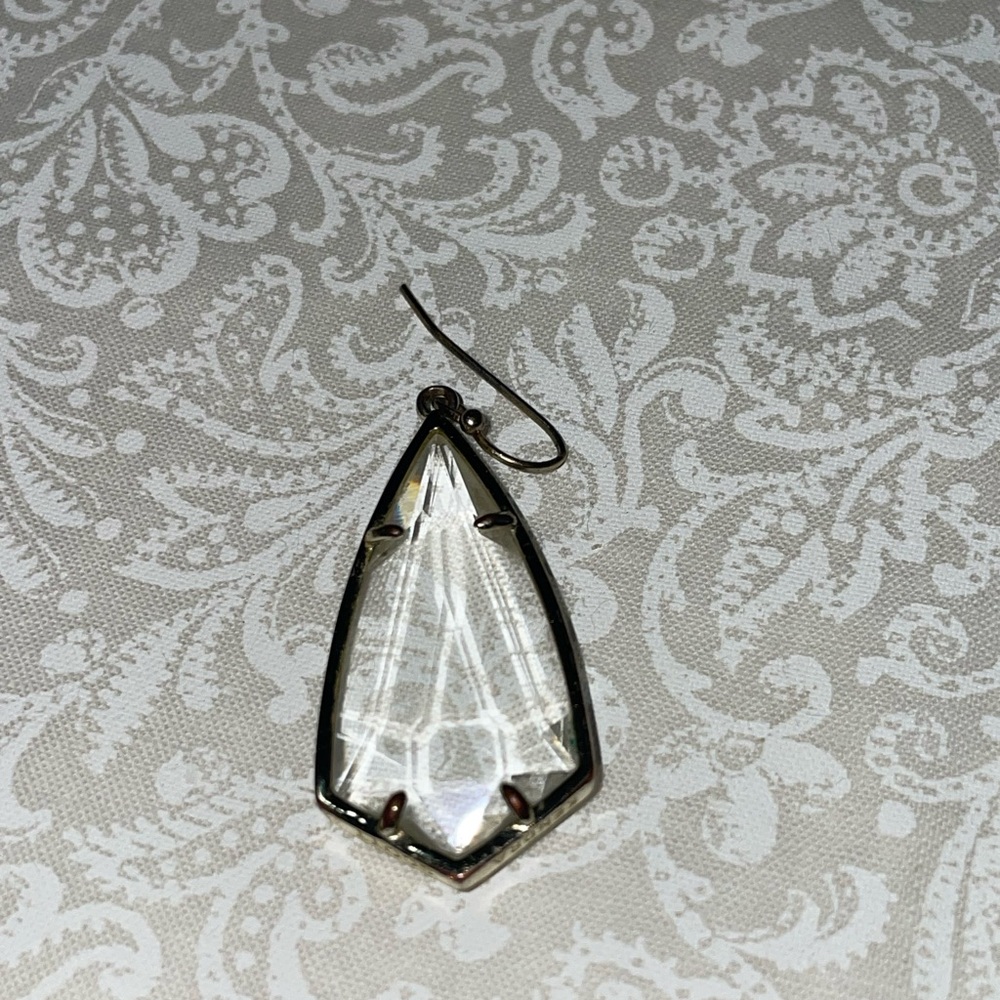 Single Kendra Scott Earring
